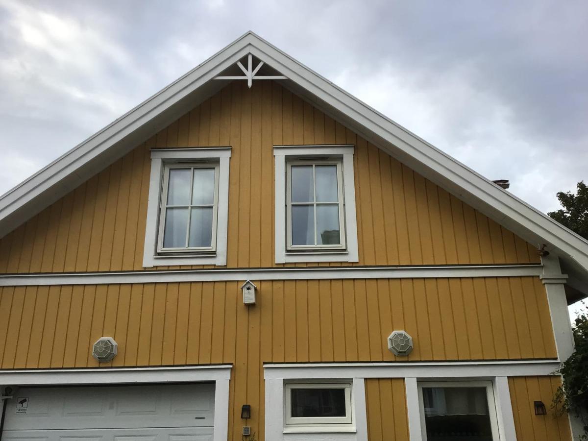 Gaest Laegenheten Med Egen Terrass Falkenberg Luaran gambar